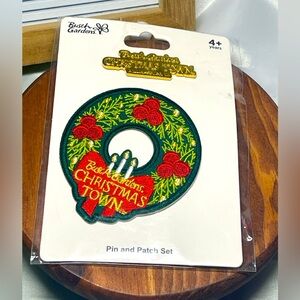 Busch Gardens Christmas Town Pin & Patch Set Holiday Collectible New Sealed